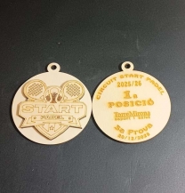 MEDALLAS DE MADERA RELIEVE